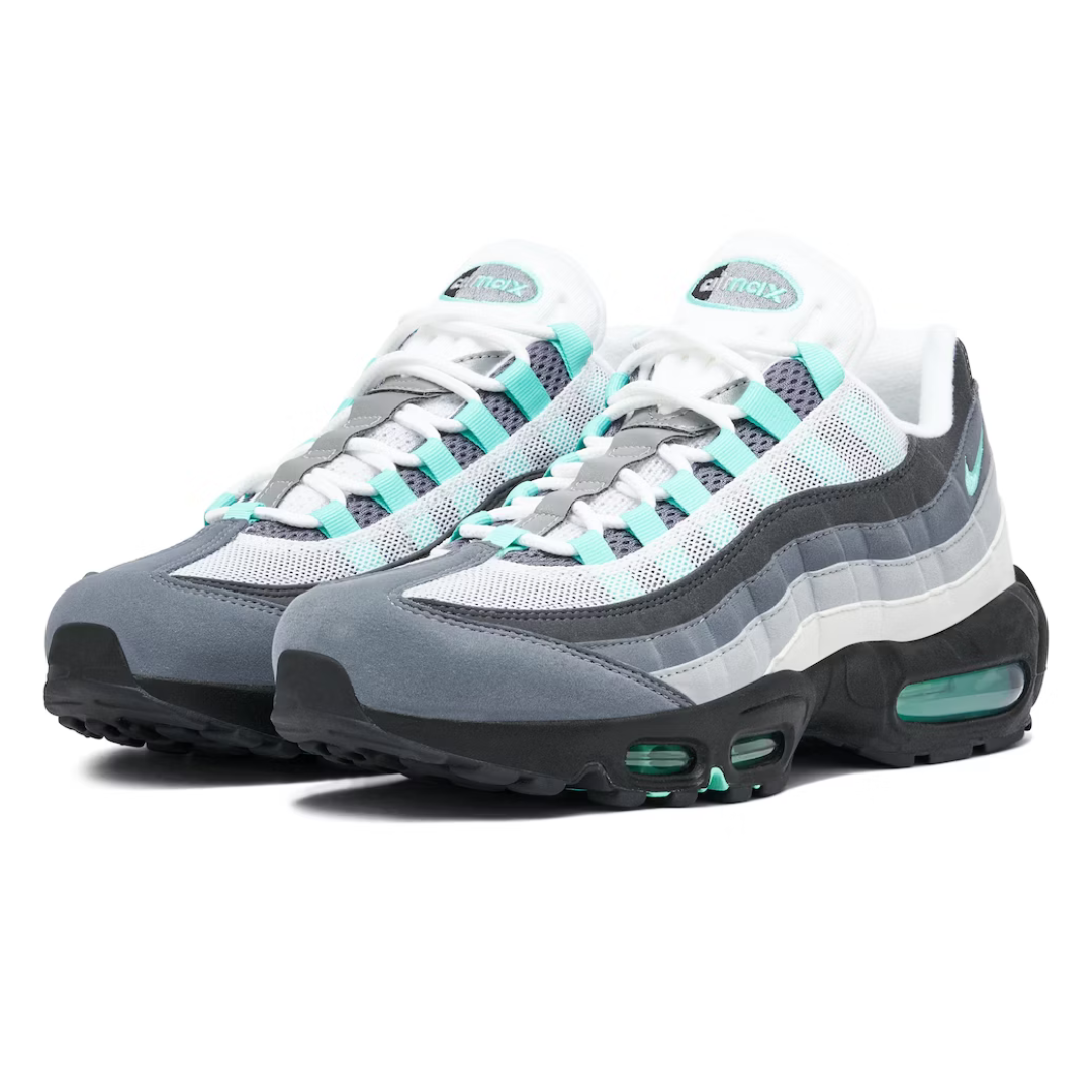 nike air max 95's - hyper turquoise